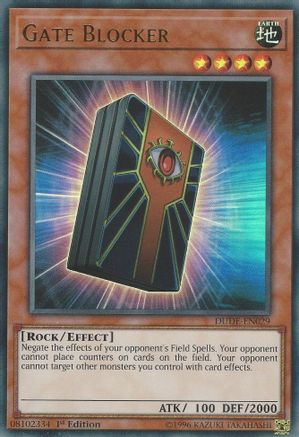 Gate Blocker (DUDE-EN029) - Ultra Rare - 1st Edition - Duel Devastator