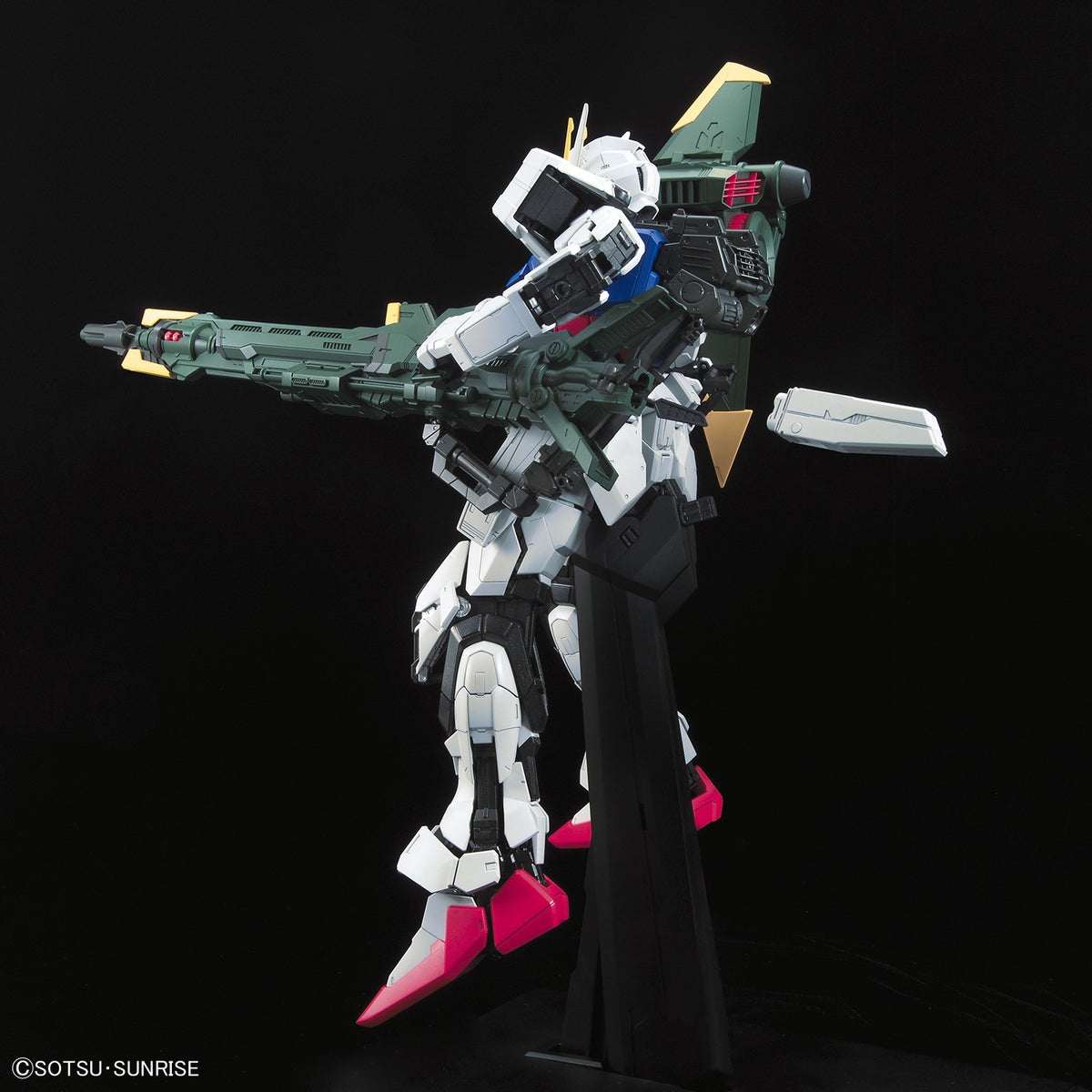 PG 1/60 Perfect Strike Gundam