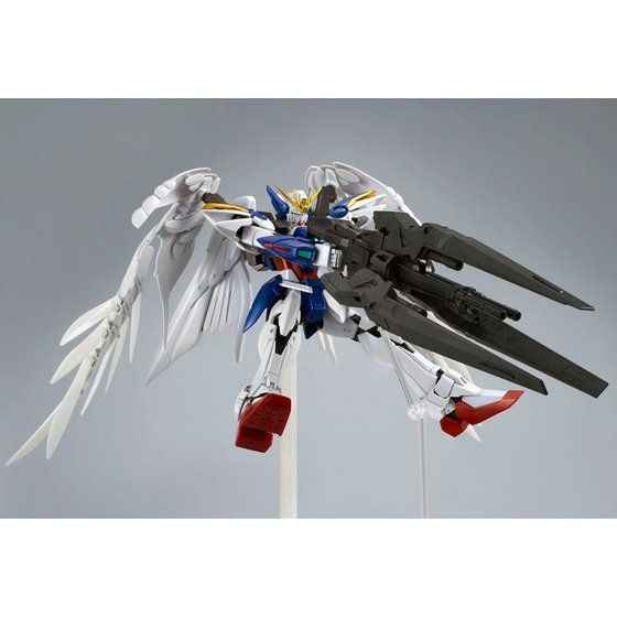 HIRM 1/100 Wing Gundam Zero Special Coating Limited Edition